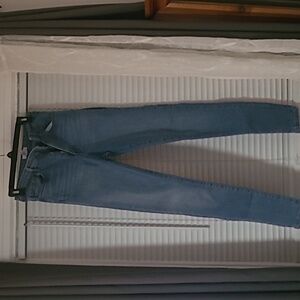 Women's jeans